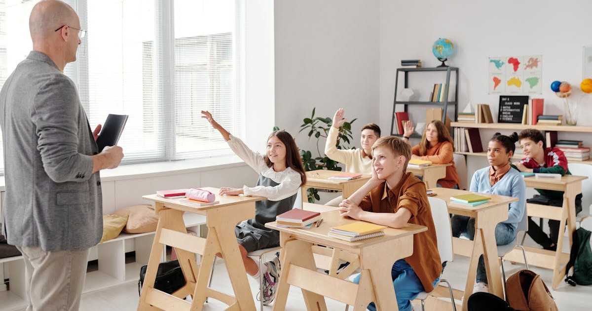 データ分析・要約に特化したプロンプト実例のイメージ