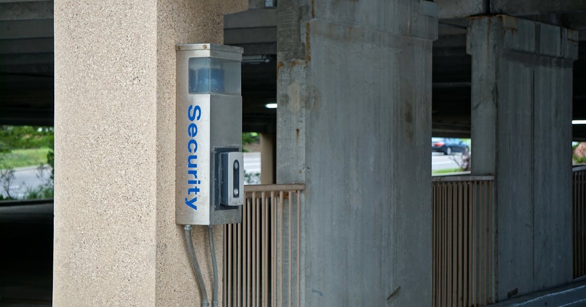 チェックポイント5: セキュリティと安全性のイメージ