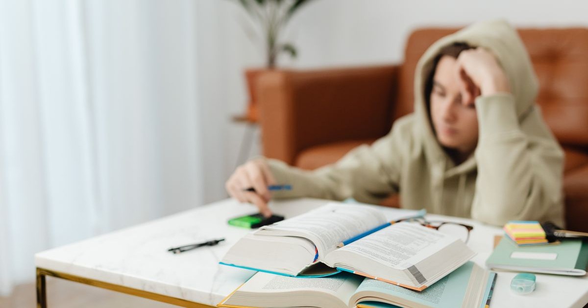 どんな人に24時間自習室が向いているか？の自習スペース
